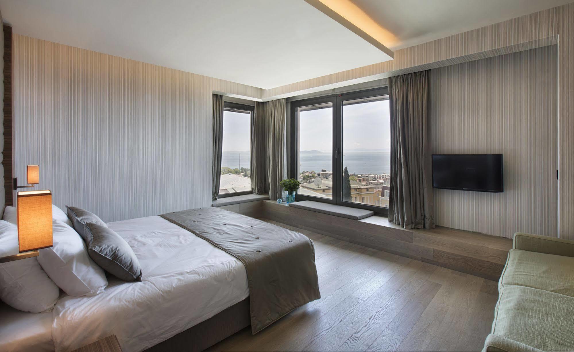 Arcadia Blue 4* Istanbul